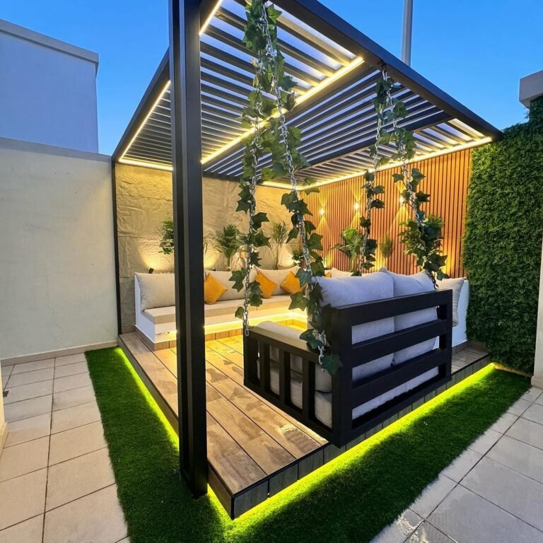 سور تركي إضاءة LED ممرات حجرية وحديقة خلفية بفيلا في الكويت
